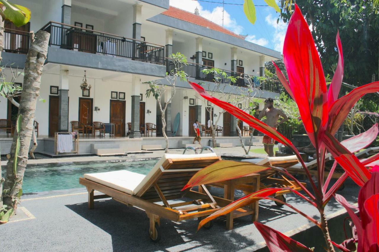Uluwatu Made Guesthouse Exterior foto