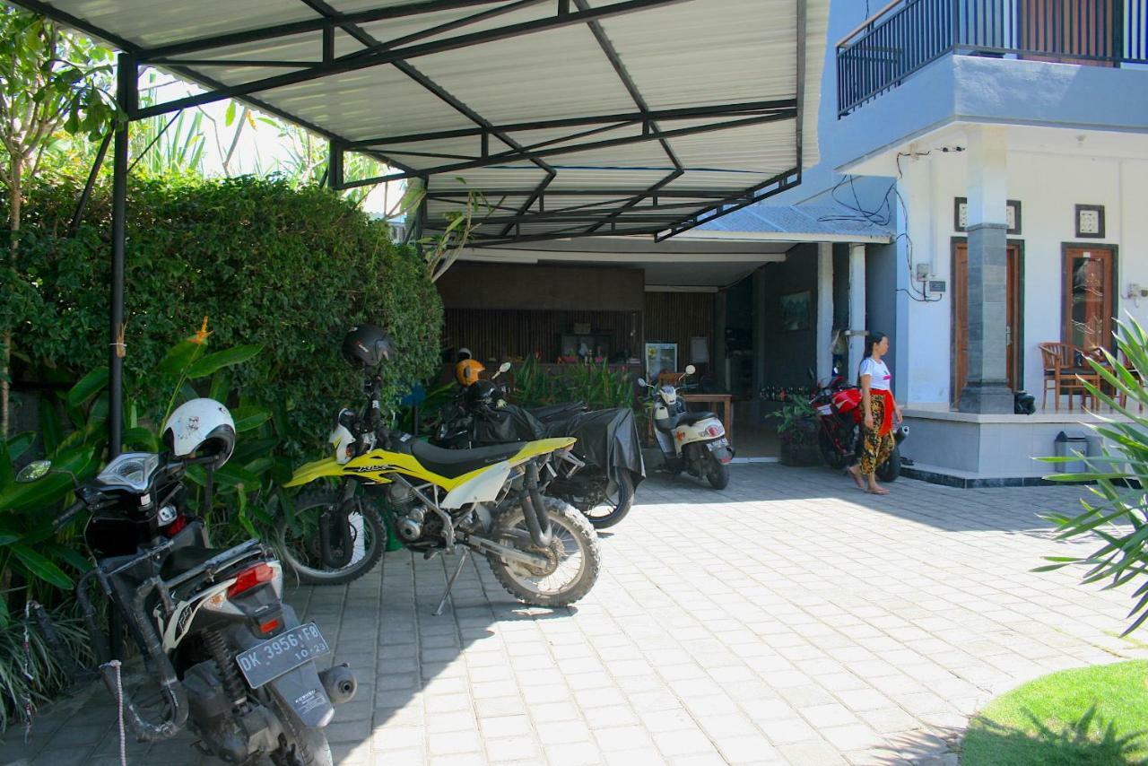 Uluwatu Made Guesthouse Exterior foto